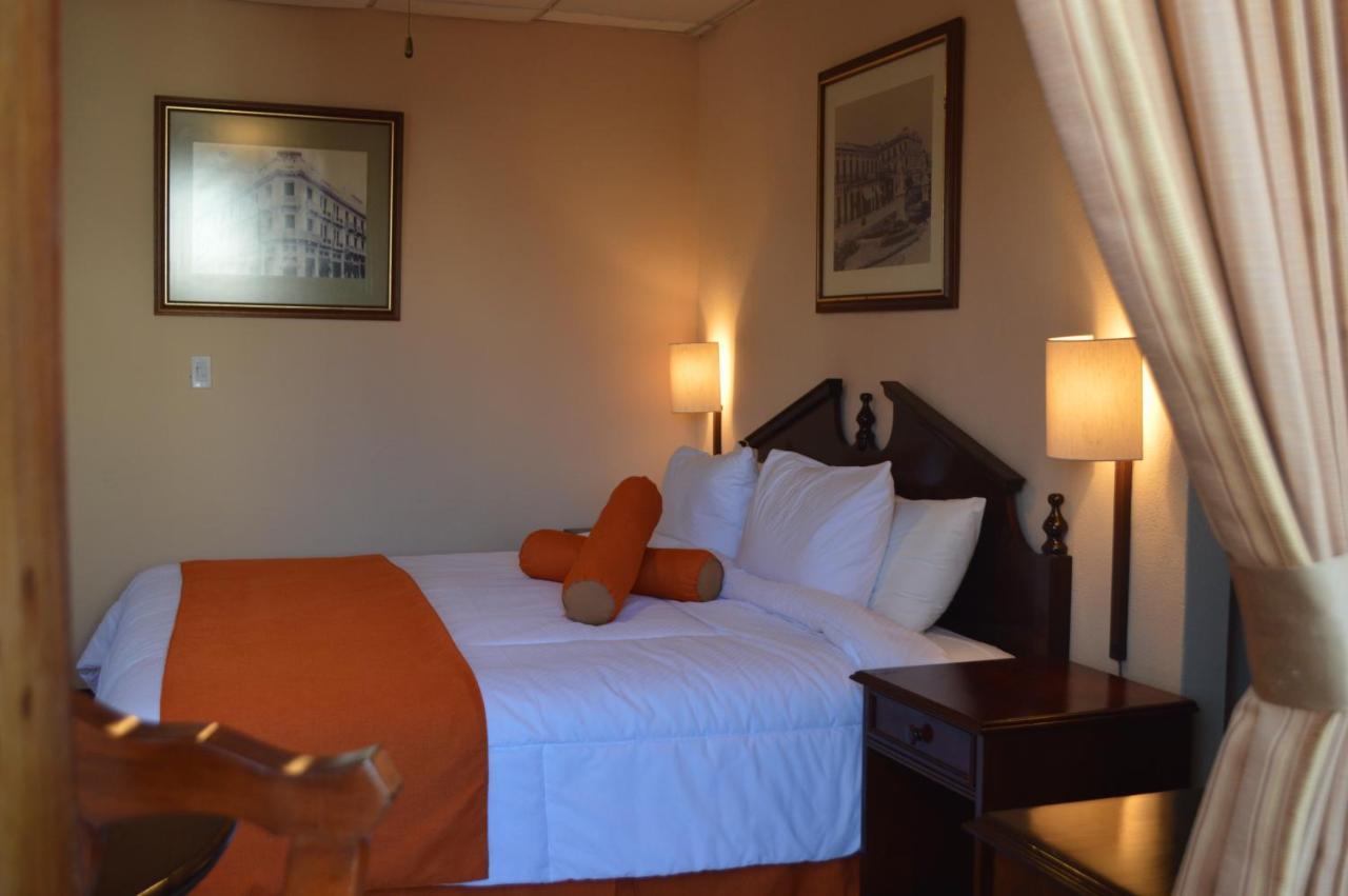 Hotel Royal Palace Guatemala City Exterior photo