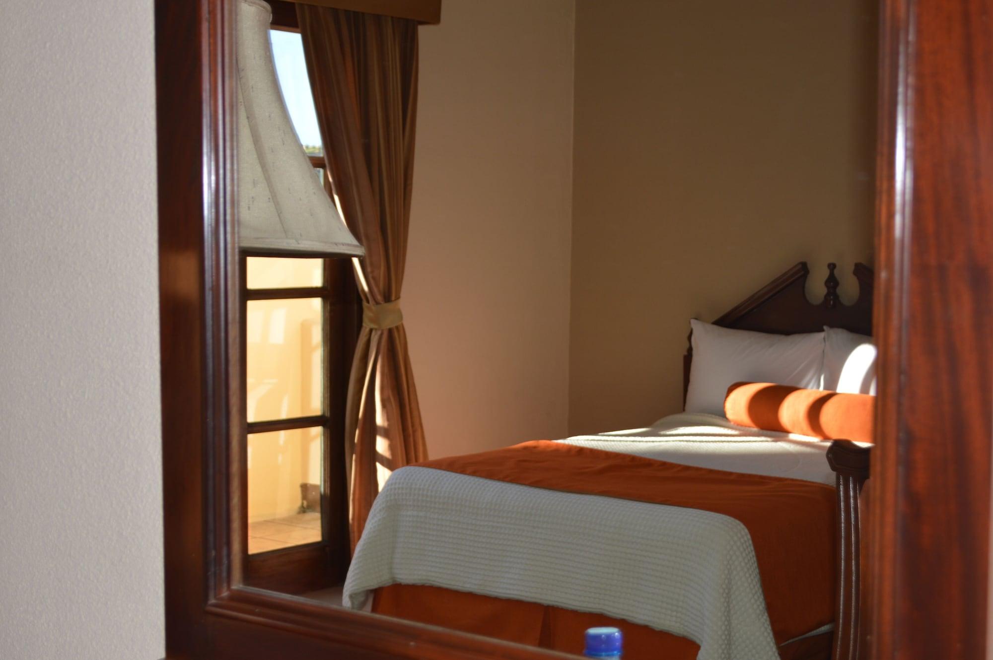 Hotel Royal Palace Guatemala City Exterior photo